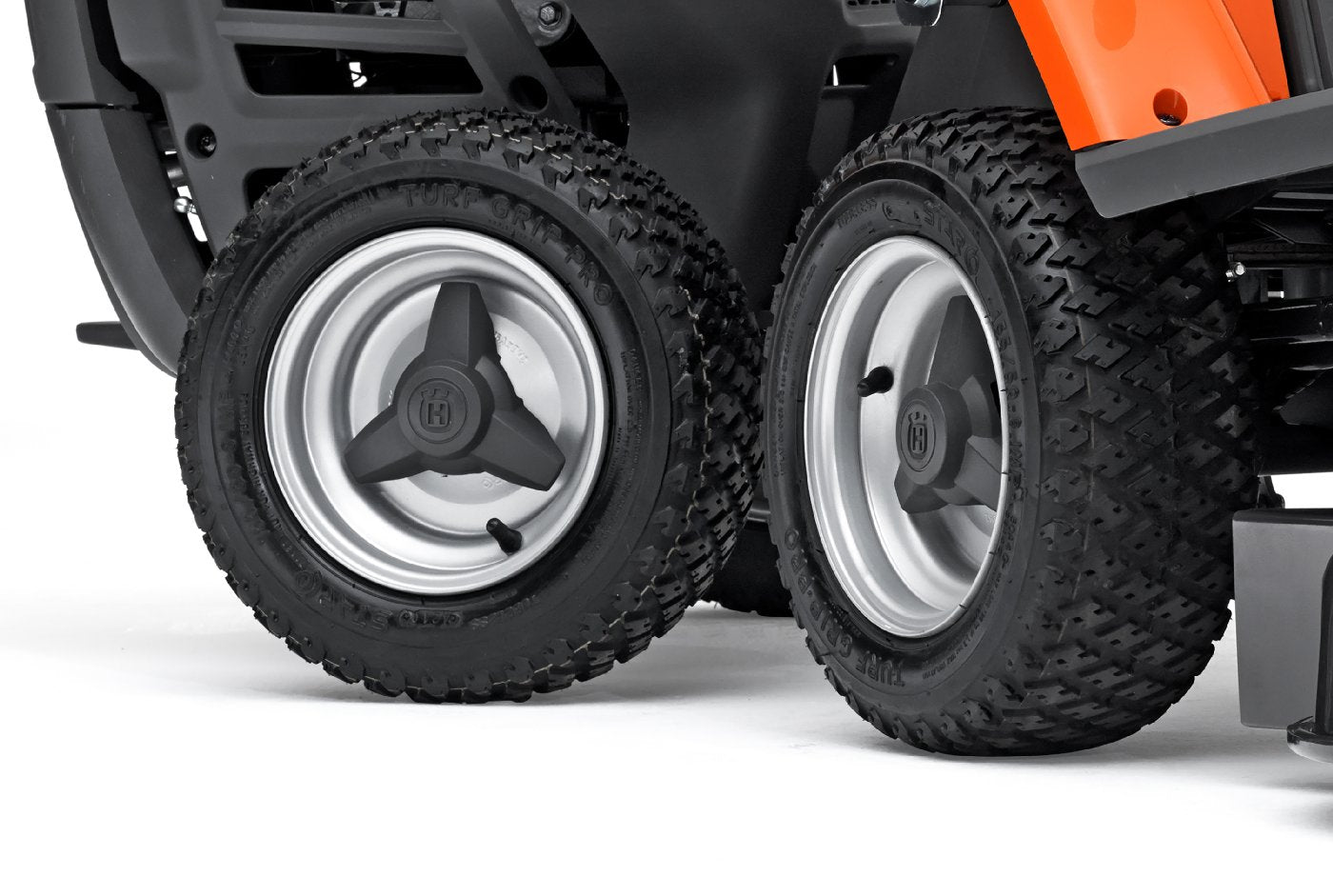 Husqvarna FrontmDher R 112C5 inkl. MDhdeck Combi 85 - RAHFY